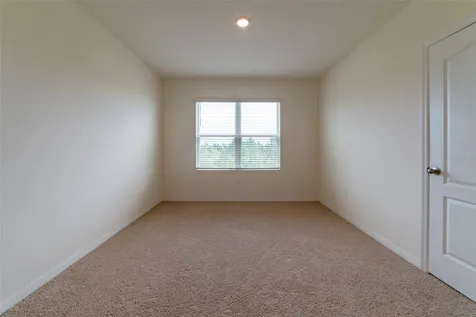 2695 House Finch Road Harmony FL 34773