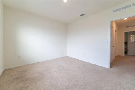 2695 House Finch Road Harmony FL 34773