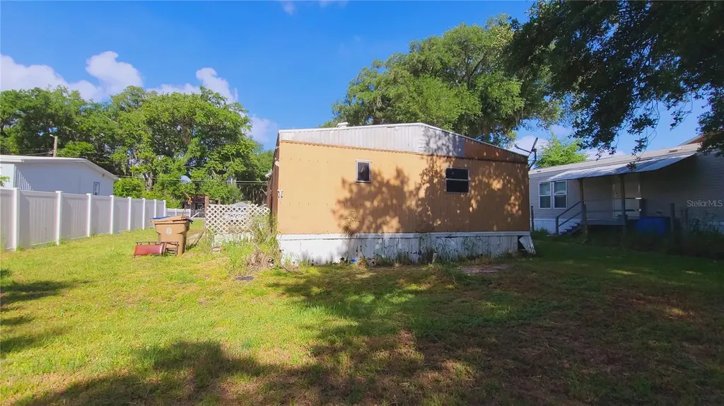 1683 Magnolia Lane Kissimmee FL 34746