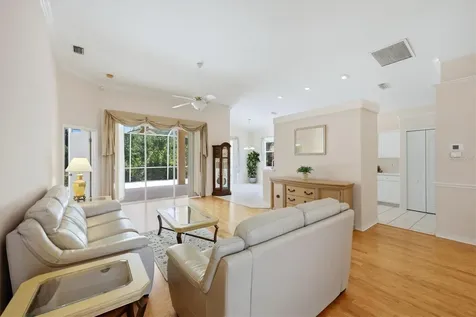 8492 Idlewood Court Lakewood Ranch FL 34202