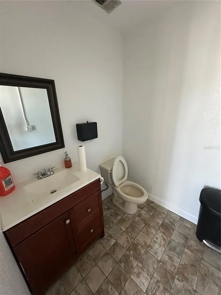 2254 S Tamiami Trail Venice FL 34293