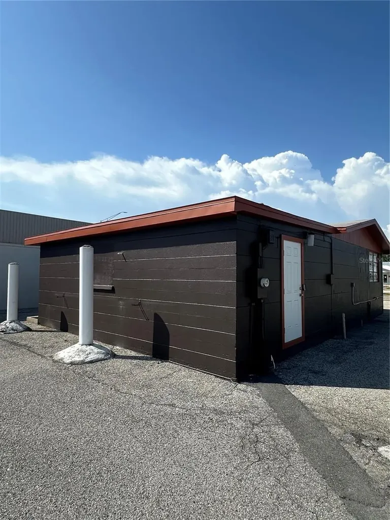2254 S Tamiami Trail Venice FL 34293