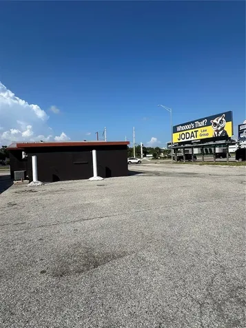 2254 S Tamiami Trail Venice FL 34293