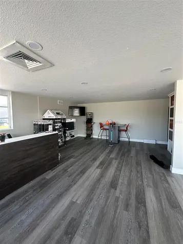 2254 S Tamiami Trail Venice FL 34293