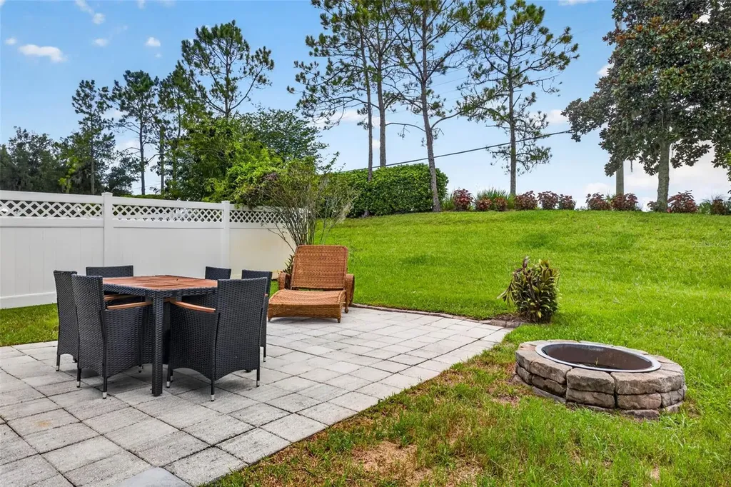 7360 Bridgeview Wesley Chapel FL 33545