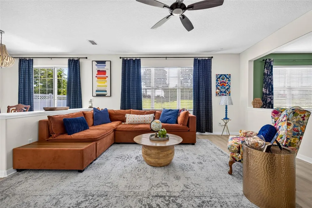 7360 Bridgeview Wesley Chapel FL 33545