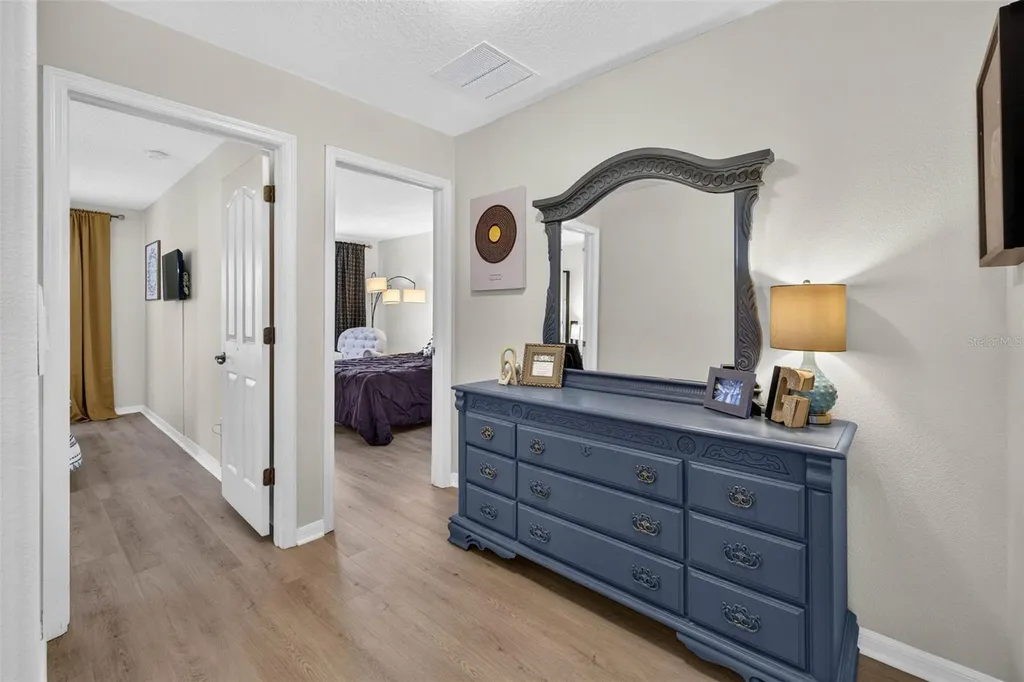 7360 Bridgeview Wesley Chapel FL 33545
