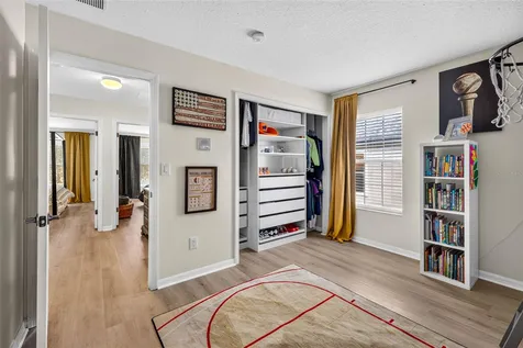 7360 Bridgeview Wesley Chapel FL 33545