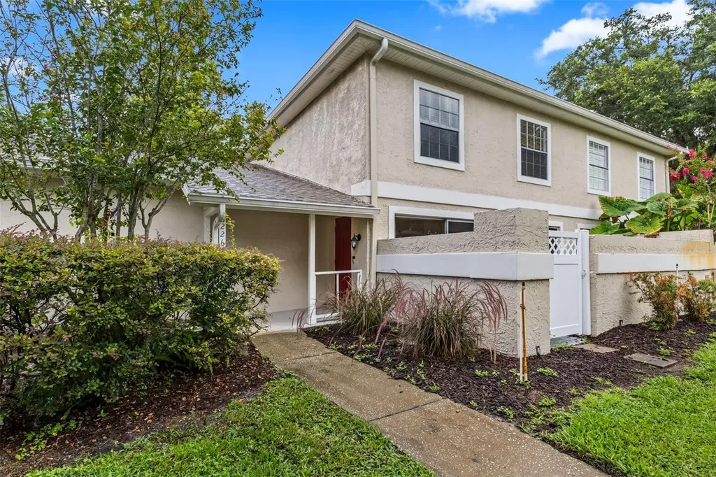 6226 Goldenmoss Way Tampa FL 33617
