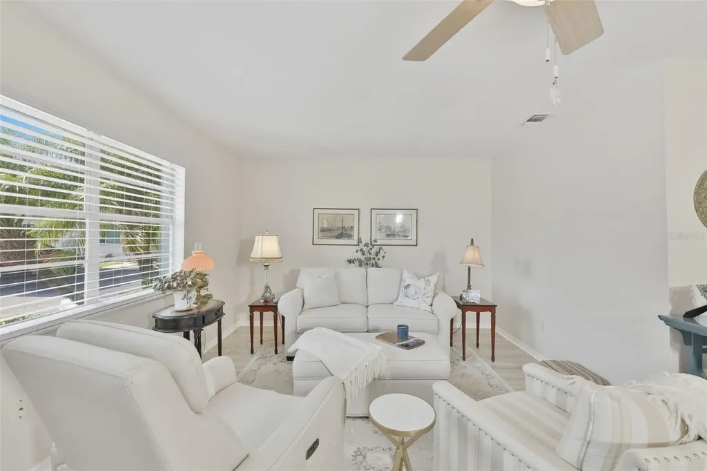 2229 Greenhaven Drive Sun City Center FL 33573