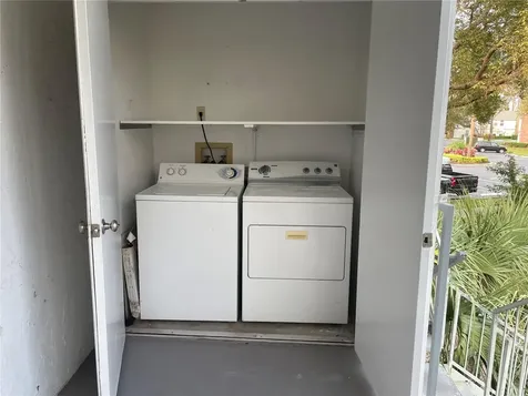 208 Northlake Drive Sanford FL 32773