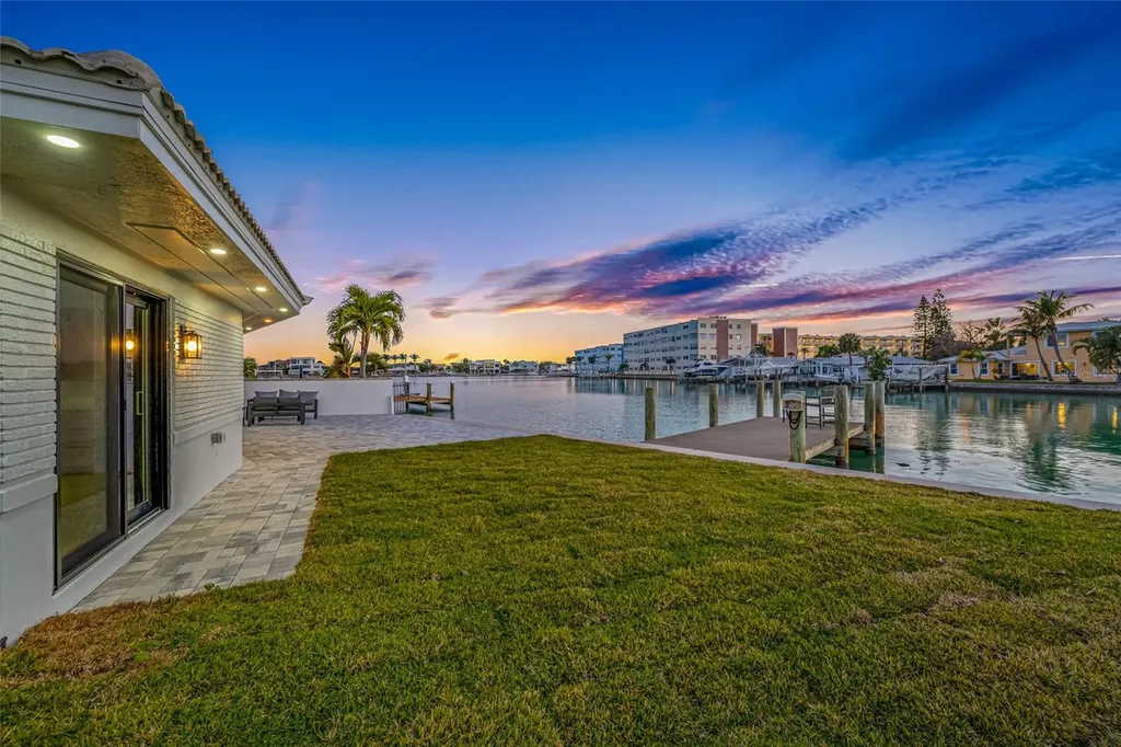 370 59th Avenue St Pete Beach FL 33706