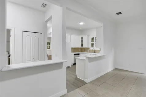 148 S Thornton Avenue Orlando FL 32801
