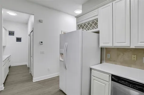 148 S Thornton Avenue Orlando FL 32801