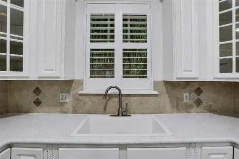 148 S Thornton Avenue Orlando FL 32801