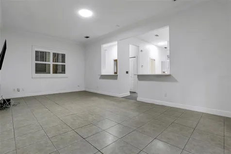 148 S Thornton Avenue Orlando FL 32801