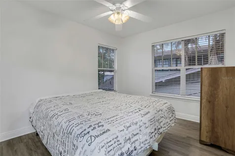 148 S Thornton Avenue Orlando FL 32801