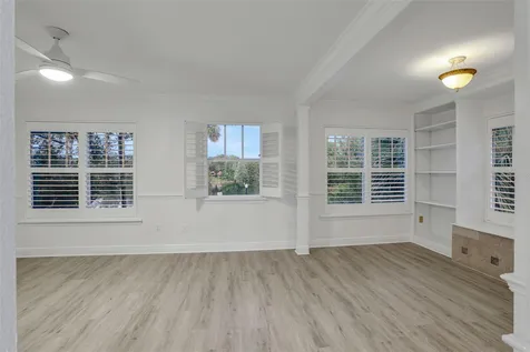 148 S Thornton Avenue Orlando FL 32801