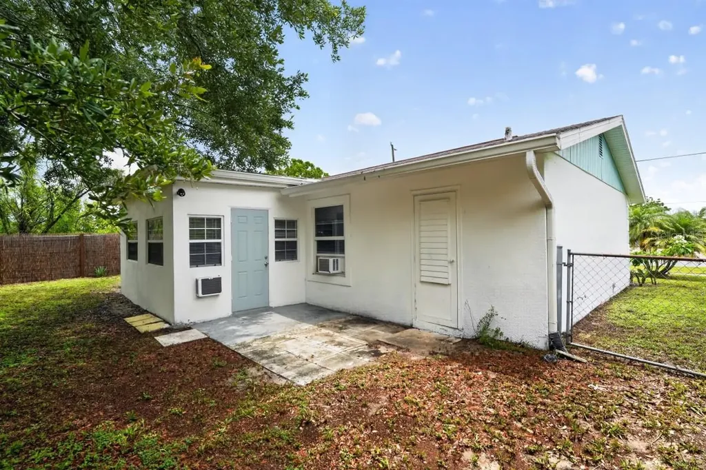 5037 Bullard Street North Port FL 34287