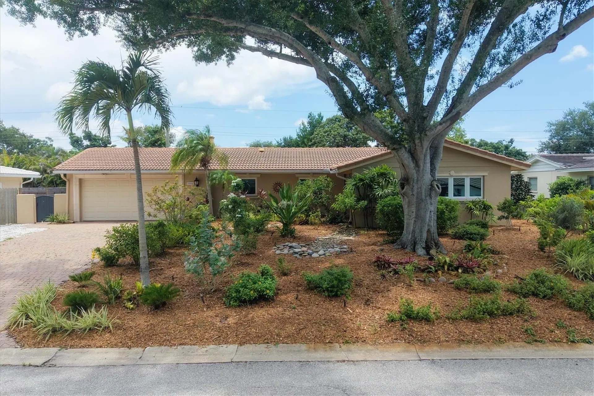 3504 Brookline Drive Sarasota FL 34239