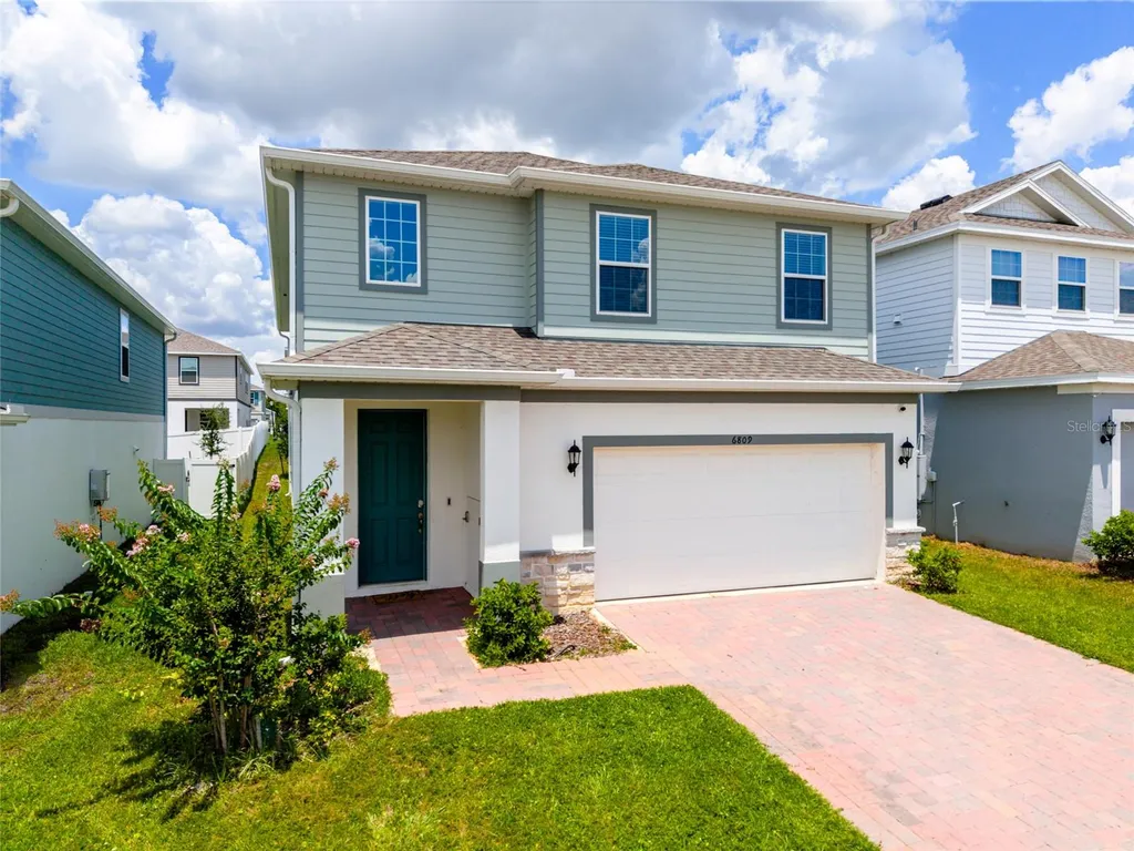 6809 Serpent Hawk Lane Howey In The Hills FL 34737