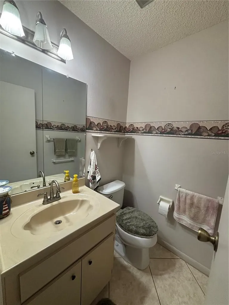 1515 Bayshore Boulevard Dunedin FL 34698