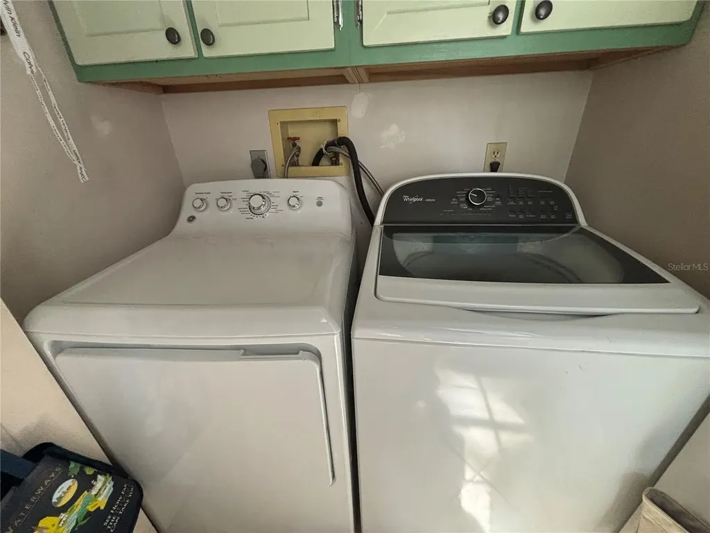 1515 Bayshore Boulevard Dunedin FL 34698