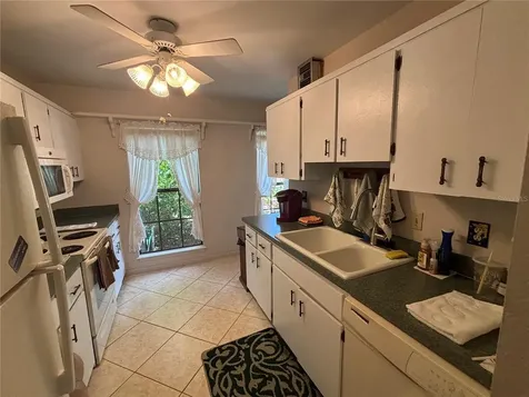 1515 Bayshore Boulevard Dunedin FL 34698