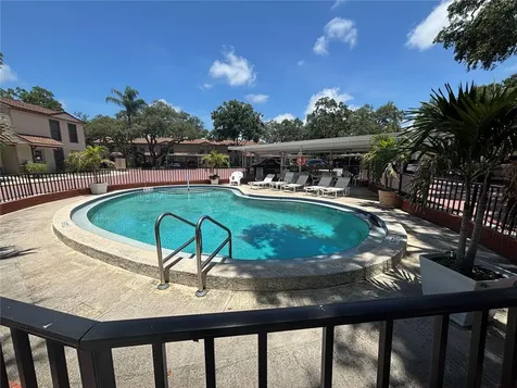 1515 Bayshore Boulevard Dunedin FL 34698