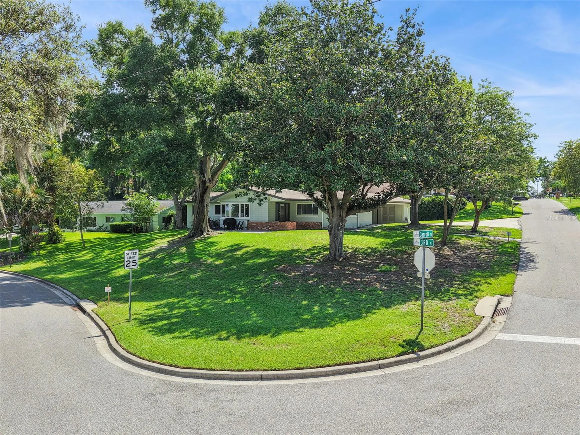 290 Carroll Street Clermont FL 34711