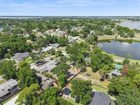 290 Carroll Street Clermont FL 34711