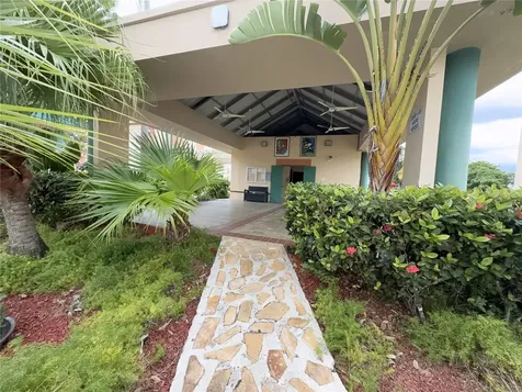 120 Avenida La Sierra San Juan PR 00926