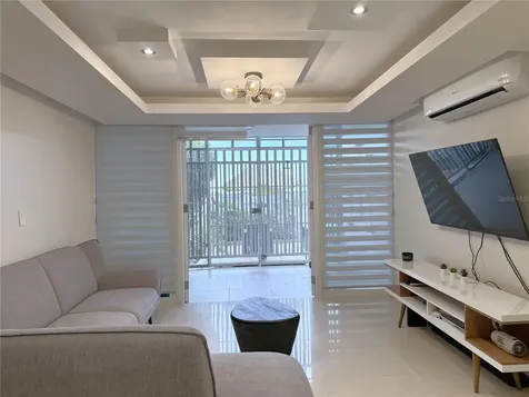 120 Avenida La Sierra San Juan PR 00926