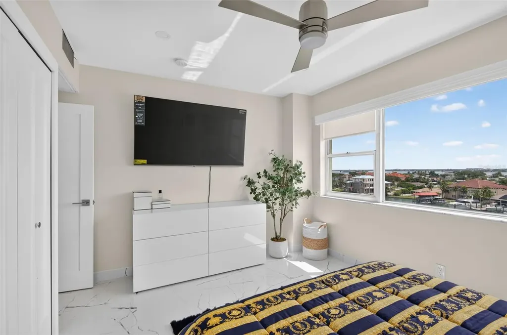 31 Island Way Clearwater Beach FL 33767