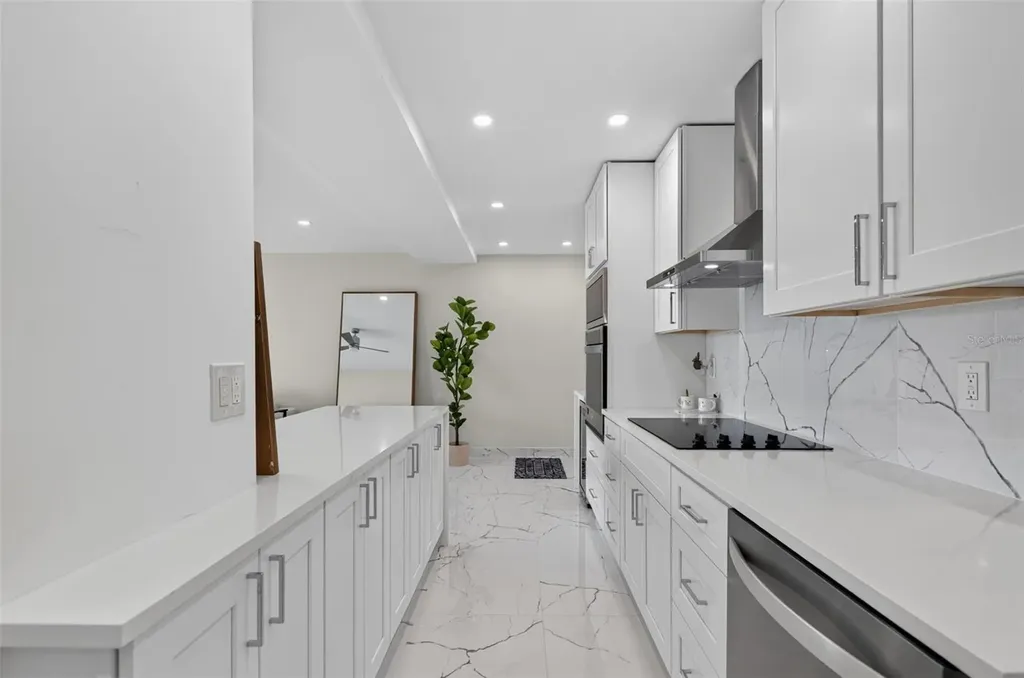 31 Island Way Clearwater Beach FL 33767