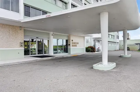 31 Island Way Clearwater Beach FL 33767