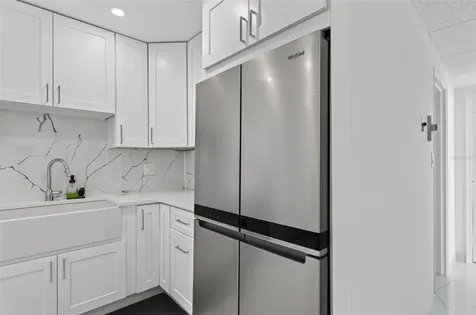 31 Island Way Clearwater Beach FL 33767