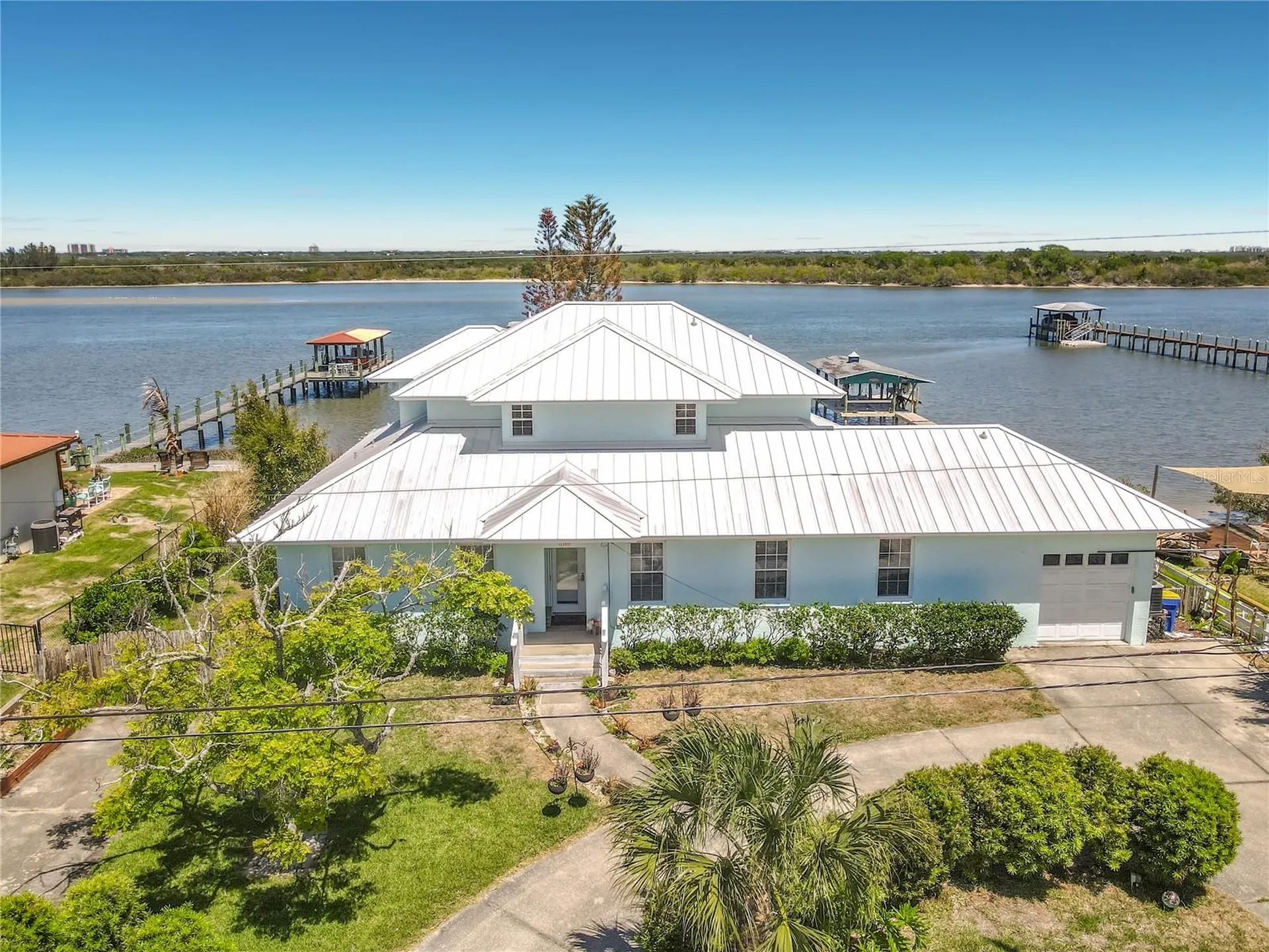 1205 S Riverside Drive Edgewater FL 32132