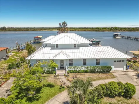 1205 S Riverside Drive Edgewater FL 32132