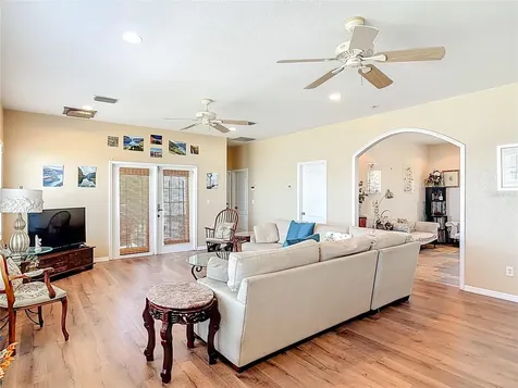 1205 S Riverside Drive Edgewater FL 32132