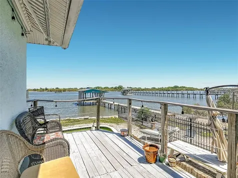 1205 S Riverside Drive Edgewater FL 32132