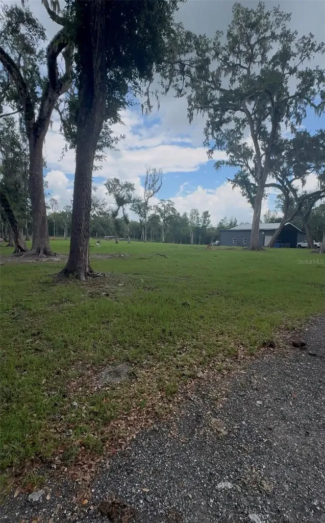 27964 Villa Road Dade City FL 33525