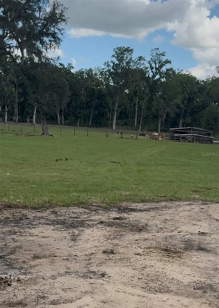 27964 Villa Road Dade City FL 33525