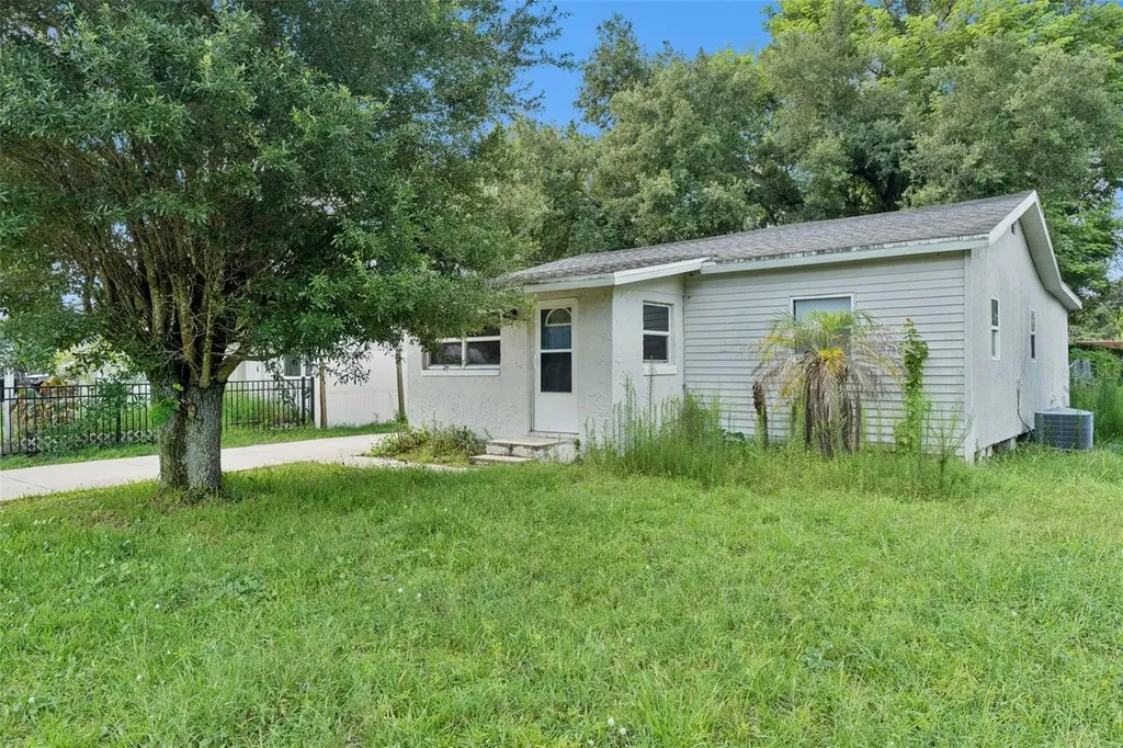 5000 Huppel Avenue Orlando FL 32811