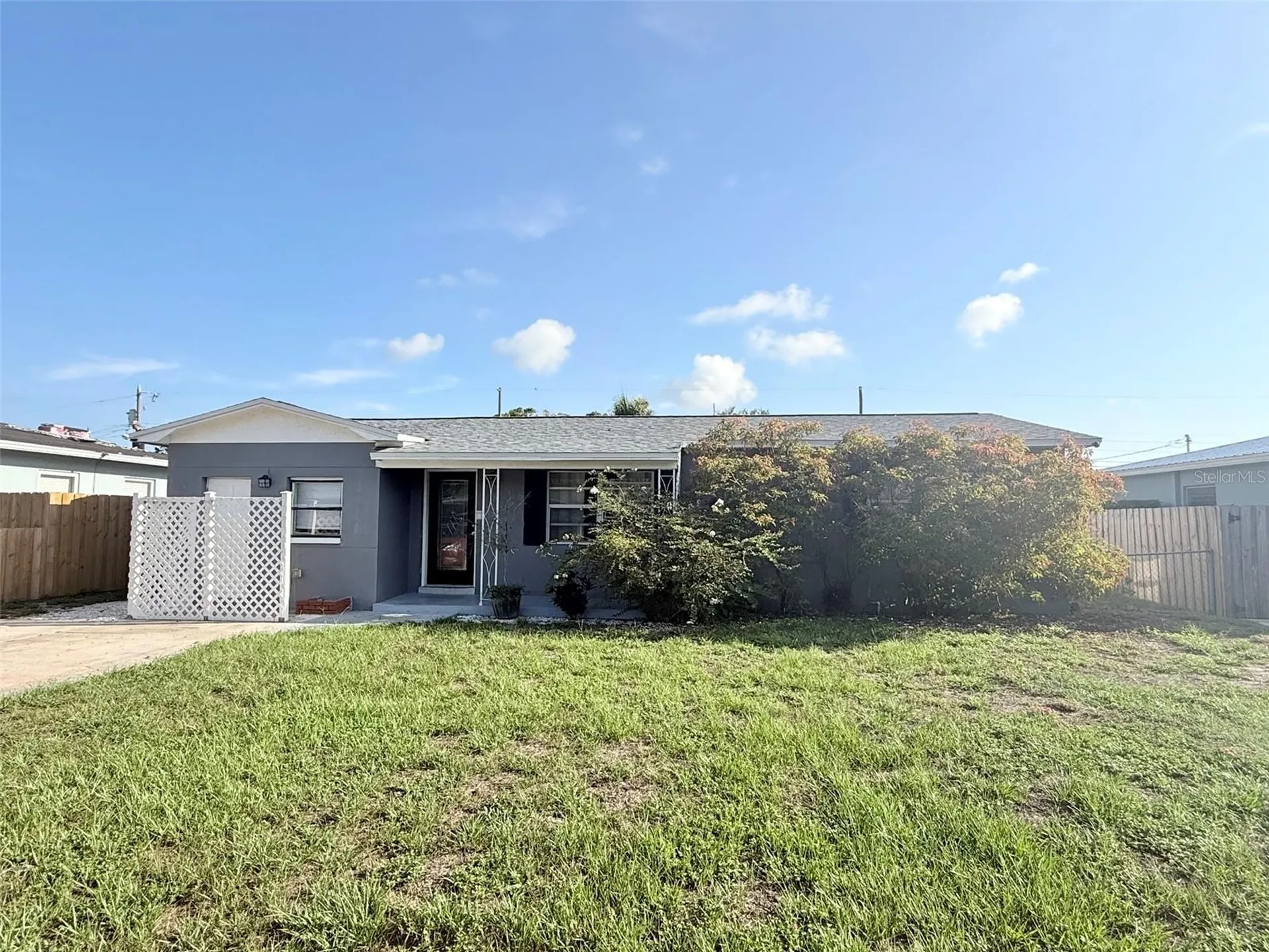 6041 43rd Avenue N St Petersburg FL 33709