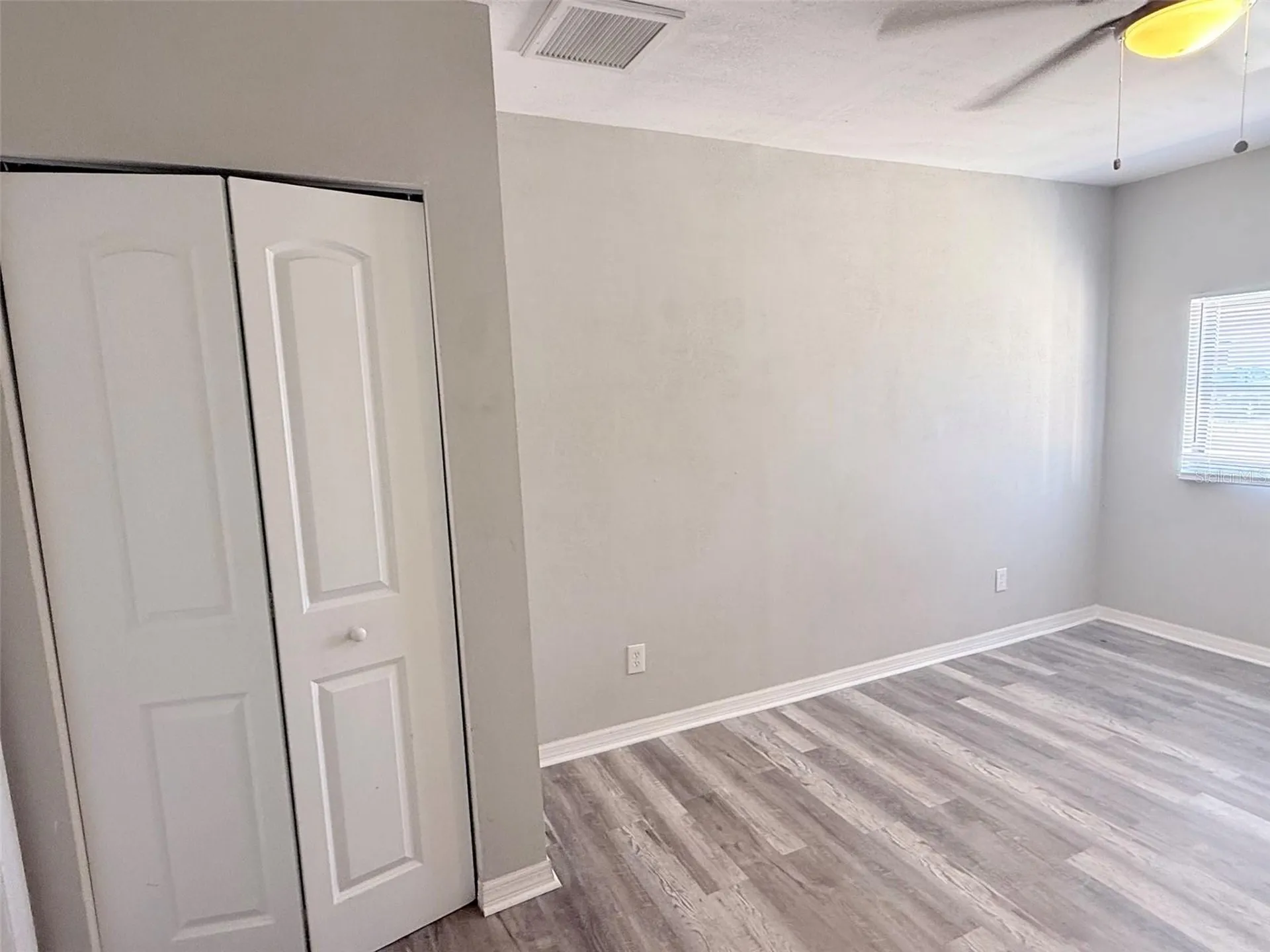 6041 43rd Avenue N St Petersburg FL 33709