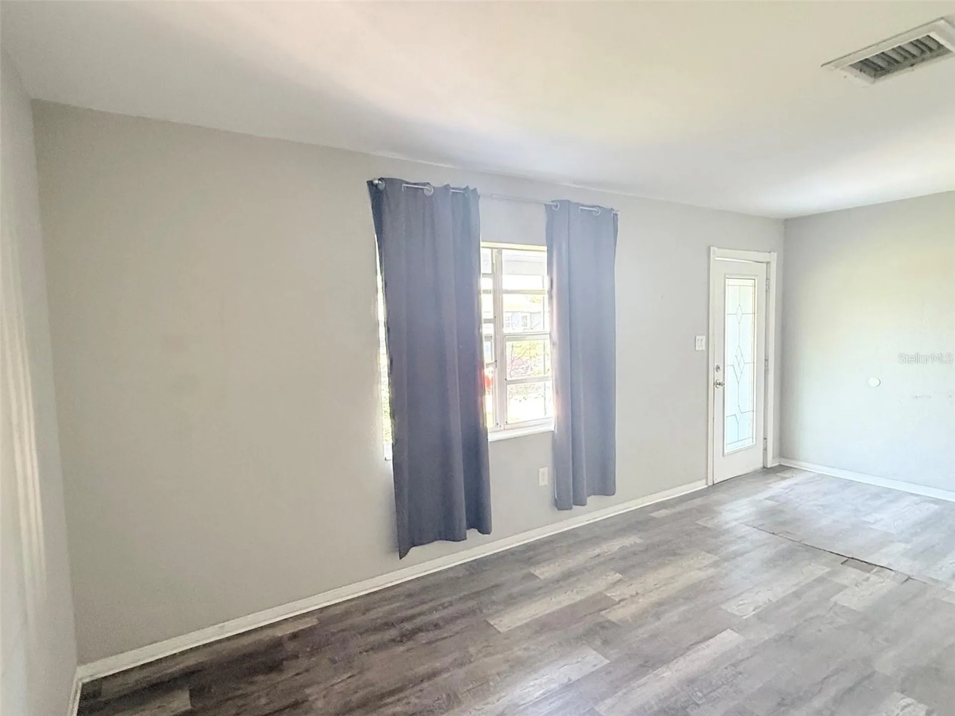 6041 43rd Avenue N St Petersburg FL 33709