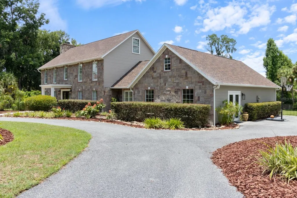 2065 SW 37th Street Road Ocala FL 34471
