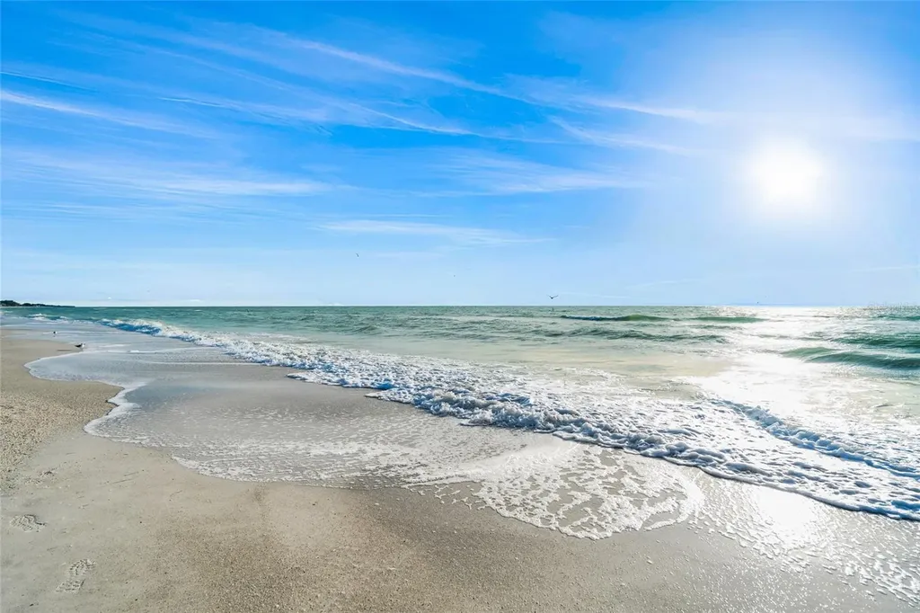 525 68th Street Holmes Beach FL 34217