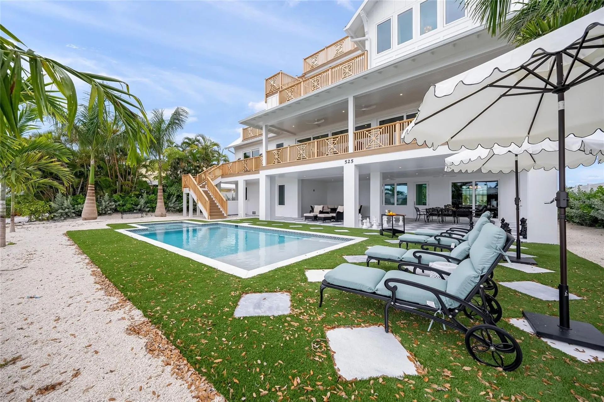 525 68th Street Holmes Beach FL 34217